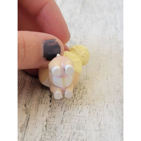 Mini space bun dog doll accessory Chihuahua toy figure - Picture 4 of 6